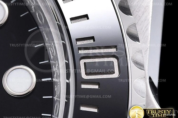 0215 ROLSUB0281 – Submariner 114060 904L SS SS Blk V10 Noob SA WaterResistant 1036